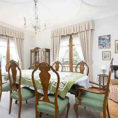 La Casona Del Fronton *